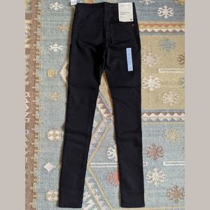 *NWT* Bullhead Super High Rise Skinny Jeans